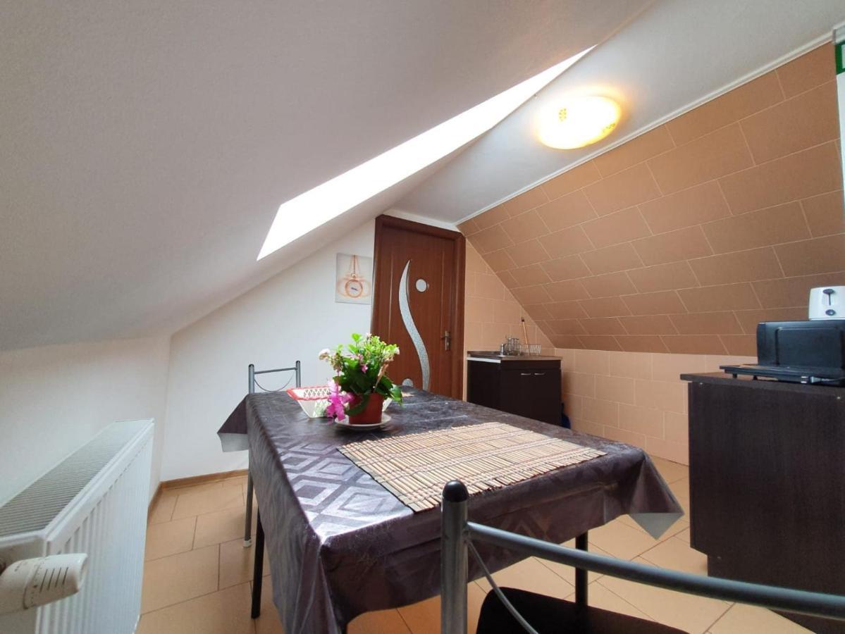 Charter Apartments Costea Sibiu Esterno foto
